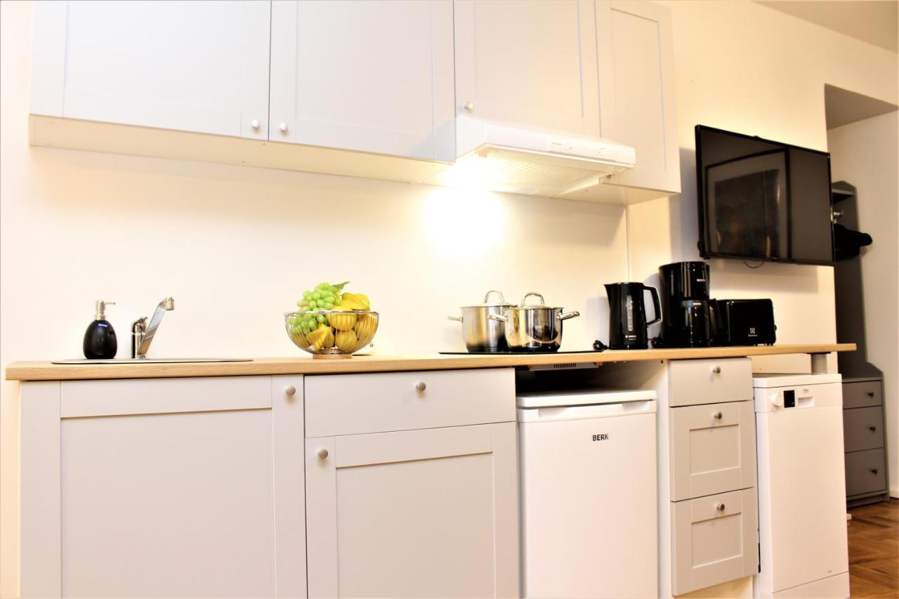 Tallinn City Apartments Kohtu Residence Bagian luar foto
