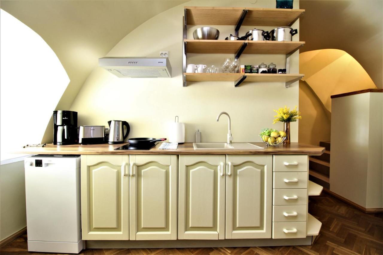 Tallinn City Apartments Kohtu Residence Bagian luar foto